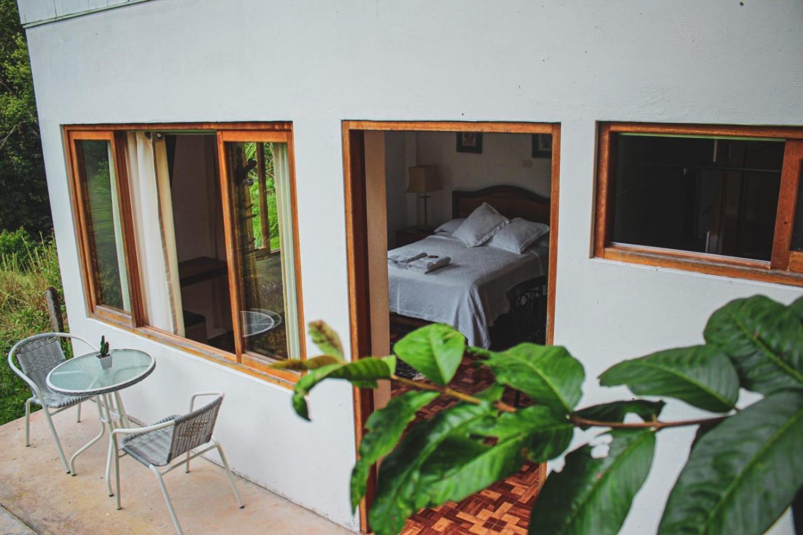 Albergue Turistico Gstir Pozuzo Ngoại thất bức ảnh